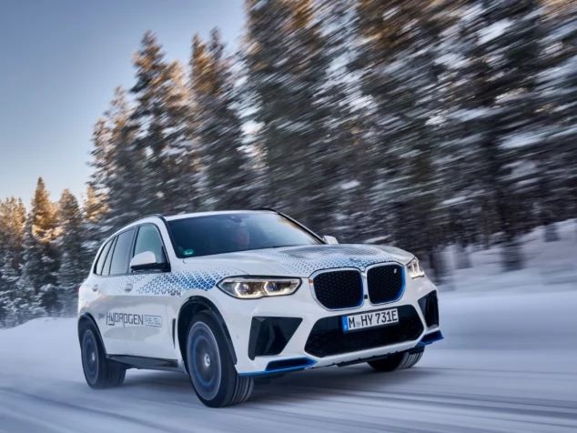 BMW testa iX5 a hidrogénio sob o frio do Ártico e produção avança ainda este ano!